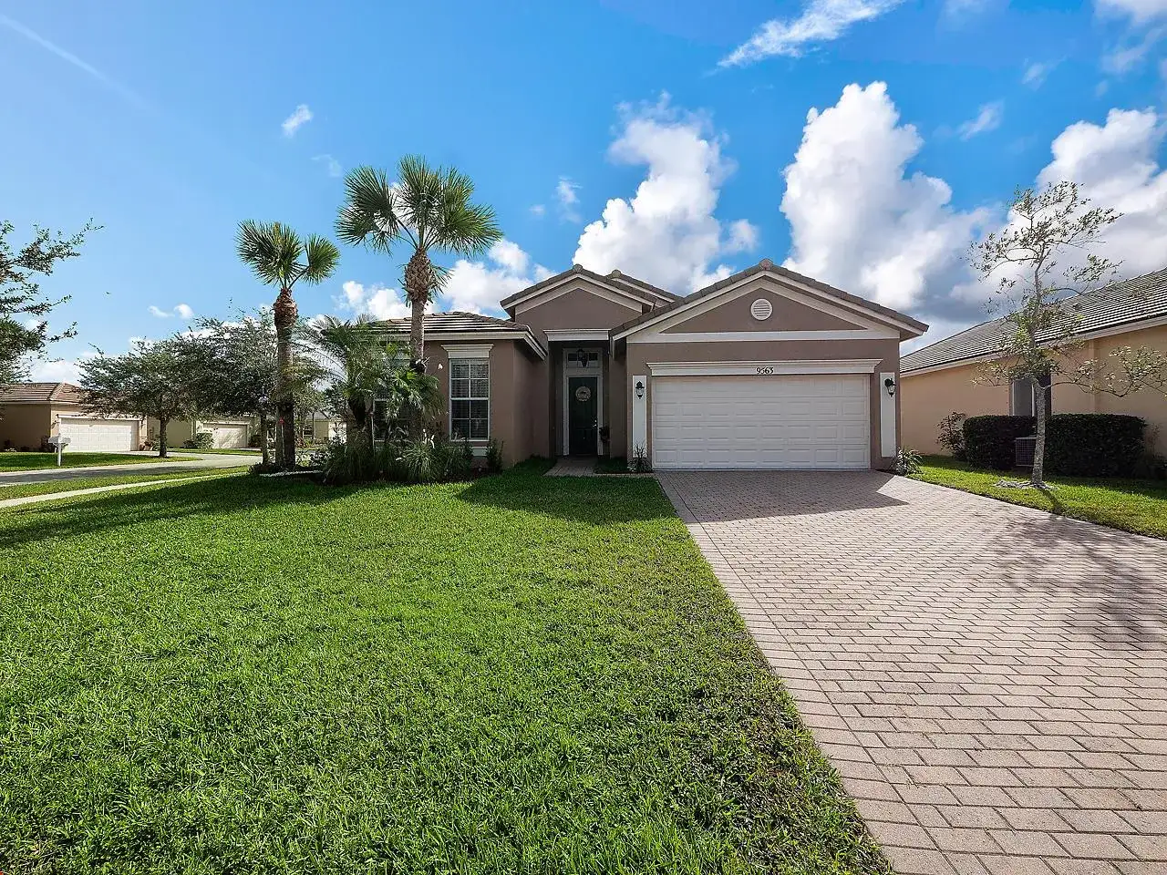 9563 SW Flowermound Circle, Port St. Lucie FL 34987 photo 5