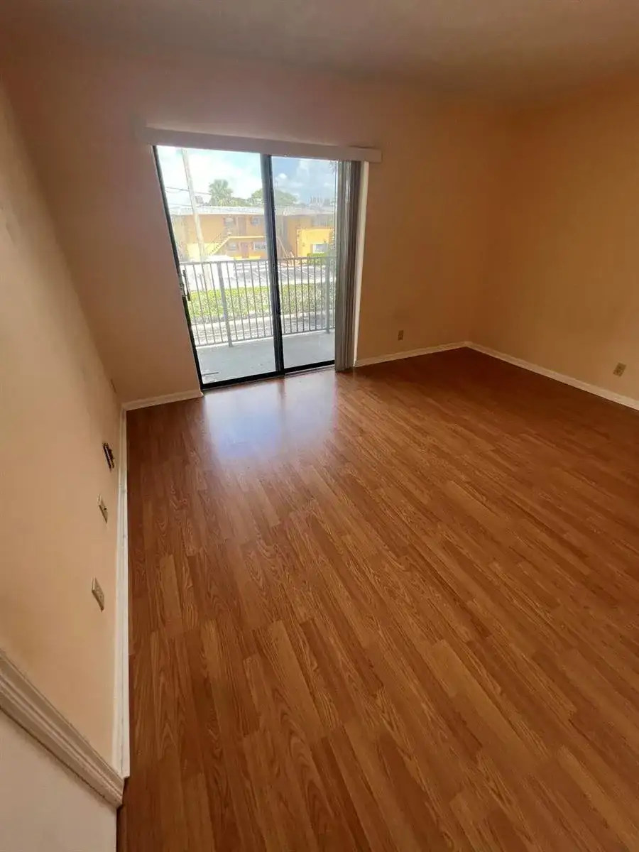 960 NW 45th Street # 6, Deerfield Beach FL 33064 photo 5