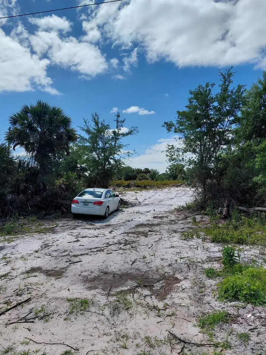 17122 NW 292nd Street, Okeechobee FL 34972