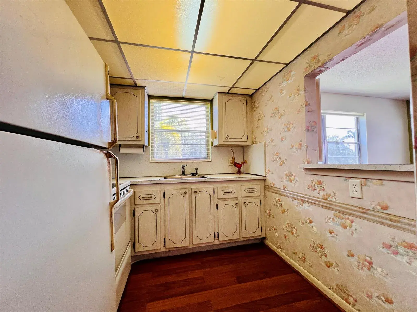 339 Windsor O, West Palm Beach FL 33417