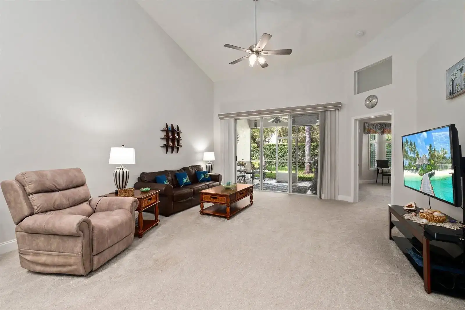 1594 SW Harbour Isles Circle, Port St. Lucie FL 34986 photo 4