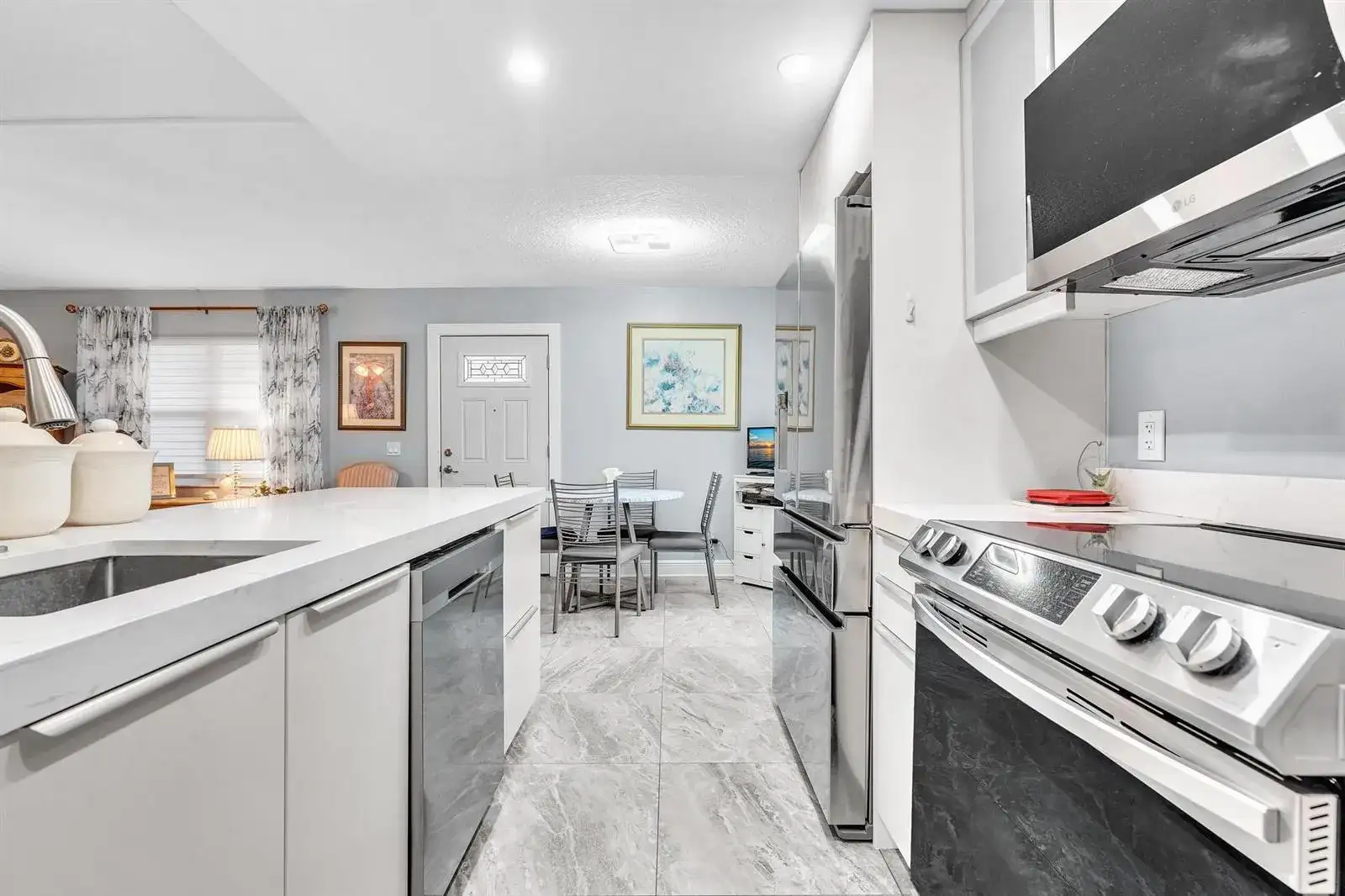 625 Normandy N # 625, Delray Beach FL 33484 photo 3