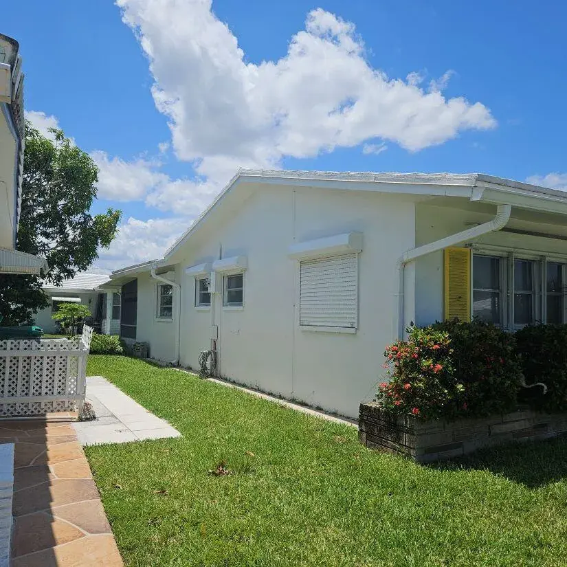 7105 NW 68th Avenue, Tamarac FL 33321