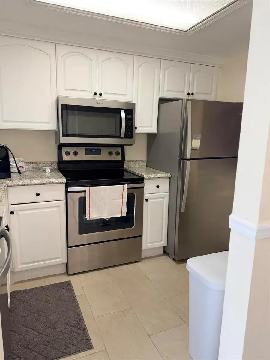 1630 Embassy Drive # 104, West Palm Beach FL 33401 photo 2
