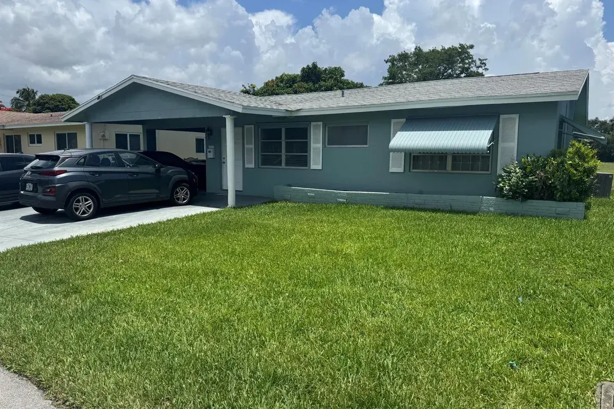 3005 NW 46th Street, Fort Lauderdale FL 33309