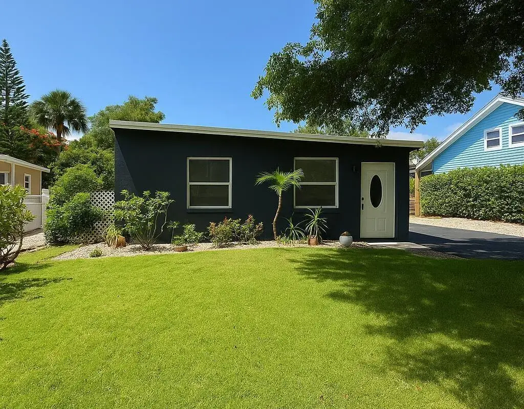 418 52nd Street # 1, West Palm Beach FL 33407