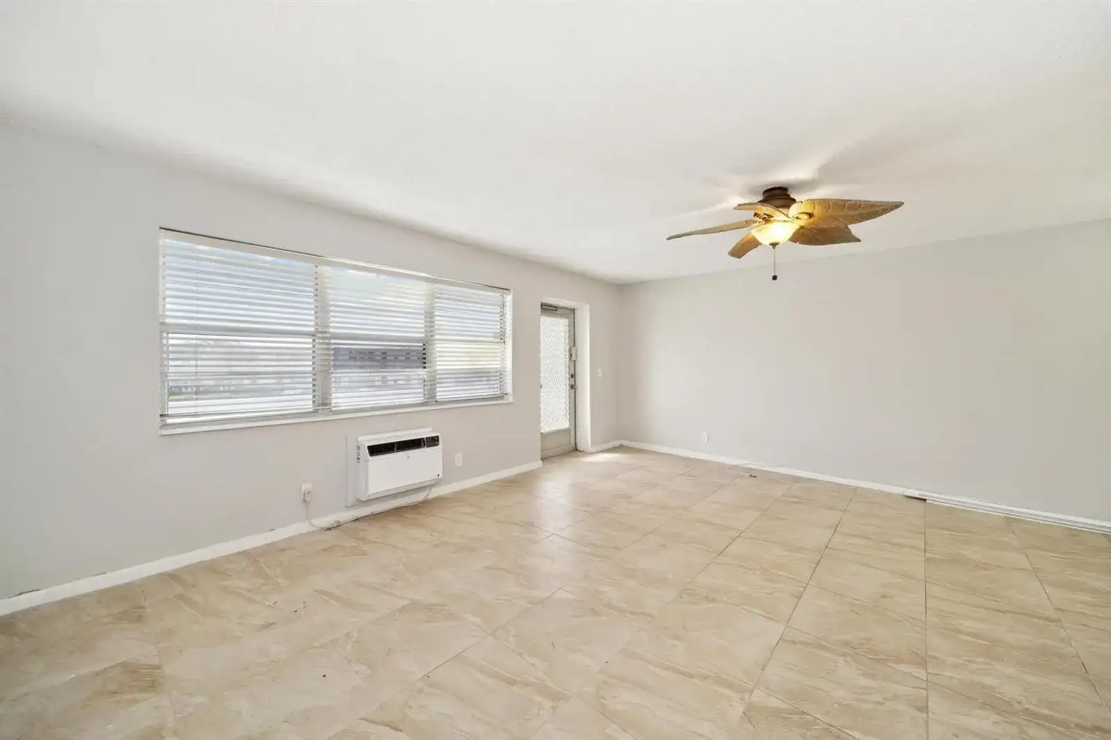 114 Northampton F # 114, West Palm Beach FL 33417 photo 3