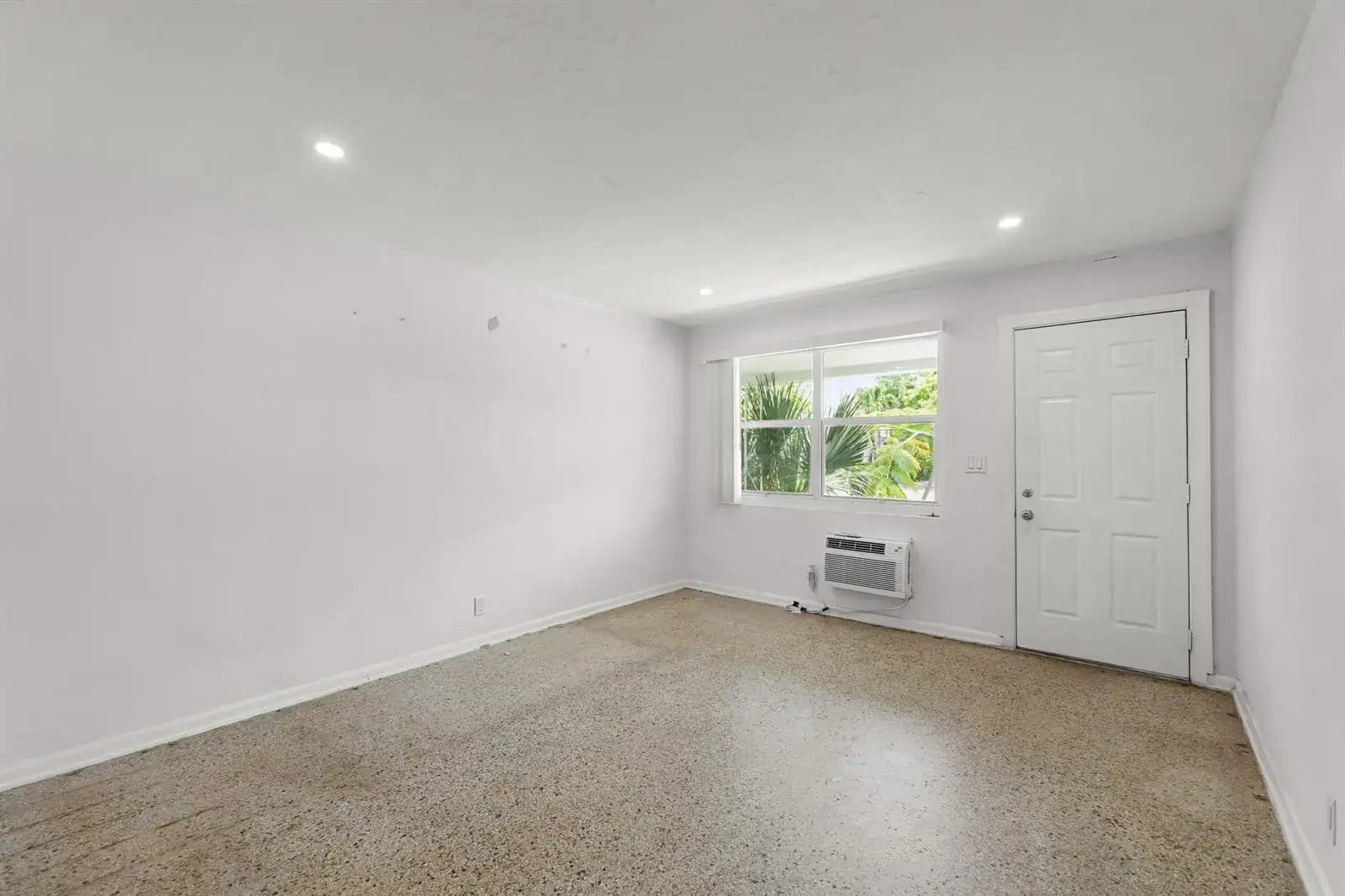 429 Lytle Street, West Palm Beach FL 33405 photo 3