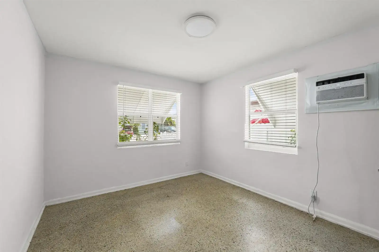 429 Lytle Street, West Palm Beach FL 33405 photo 5