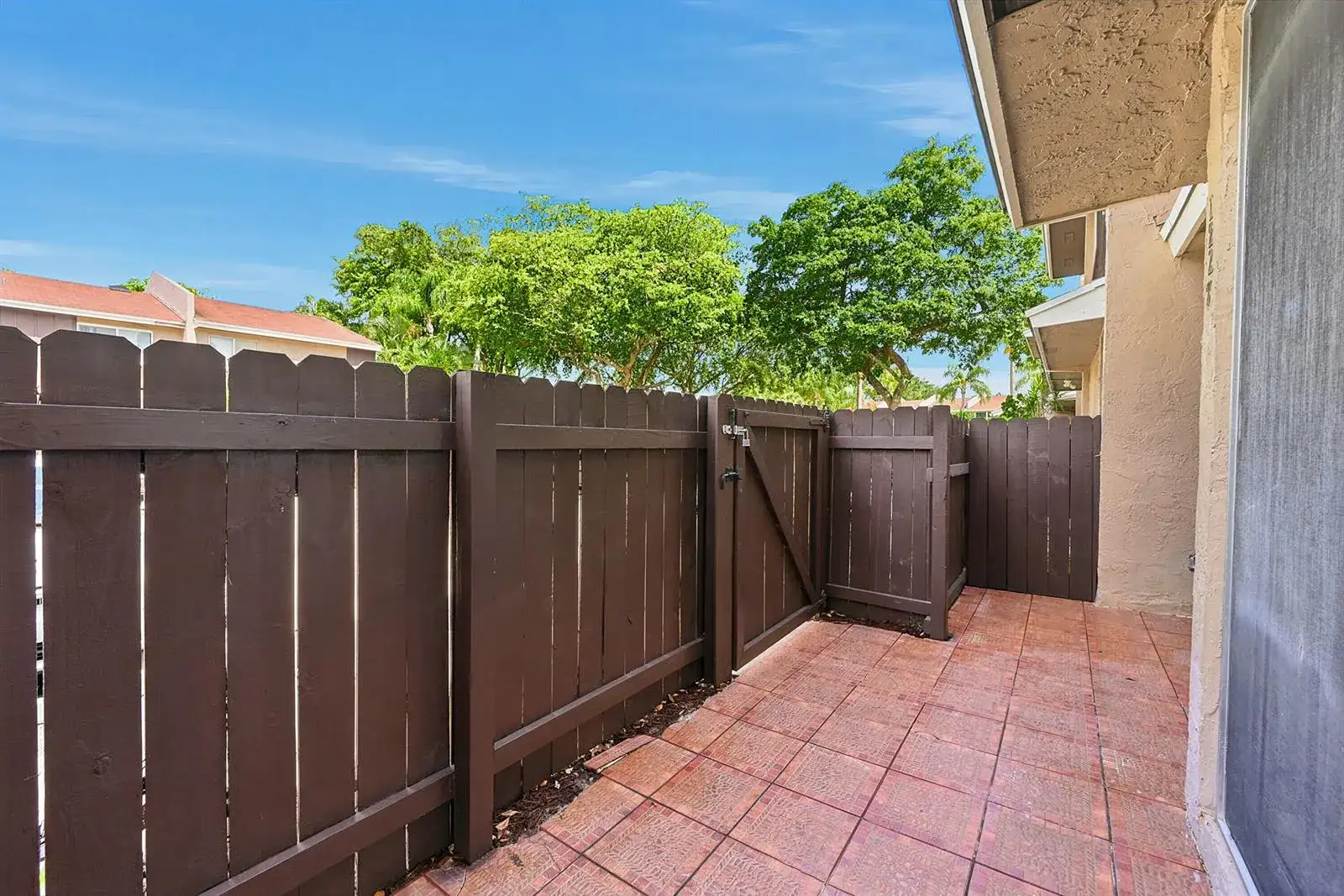 1227 Sussex Drive, North Lauderdale FL 33068 photo 5