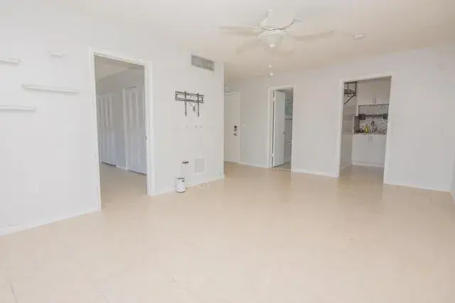301 Croton Avenue # 303, Lantana FL 33462