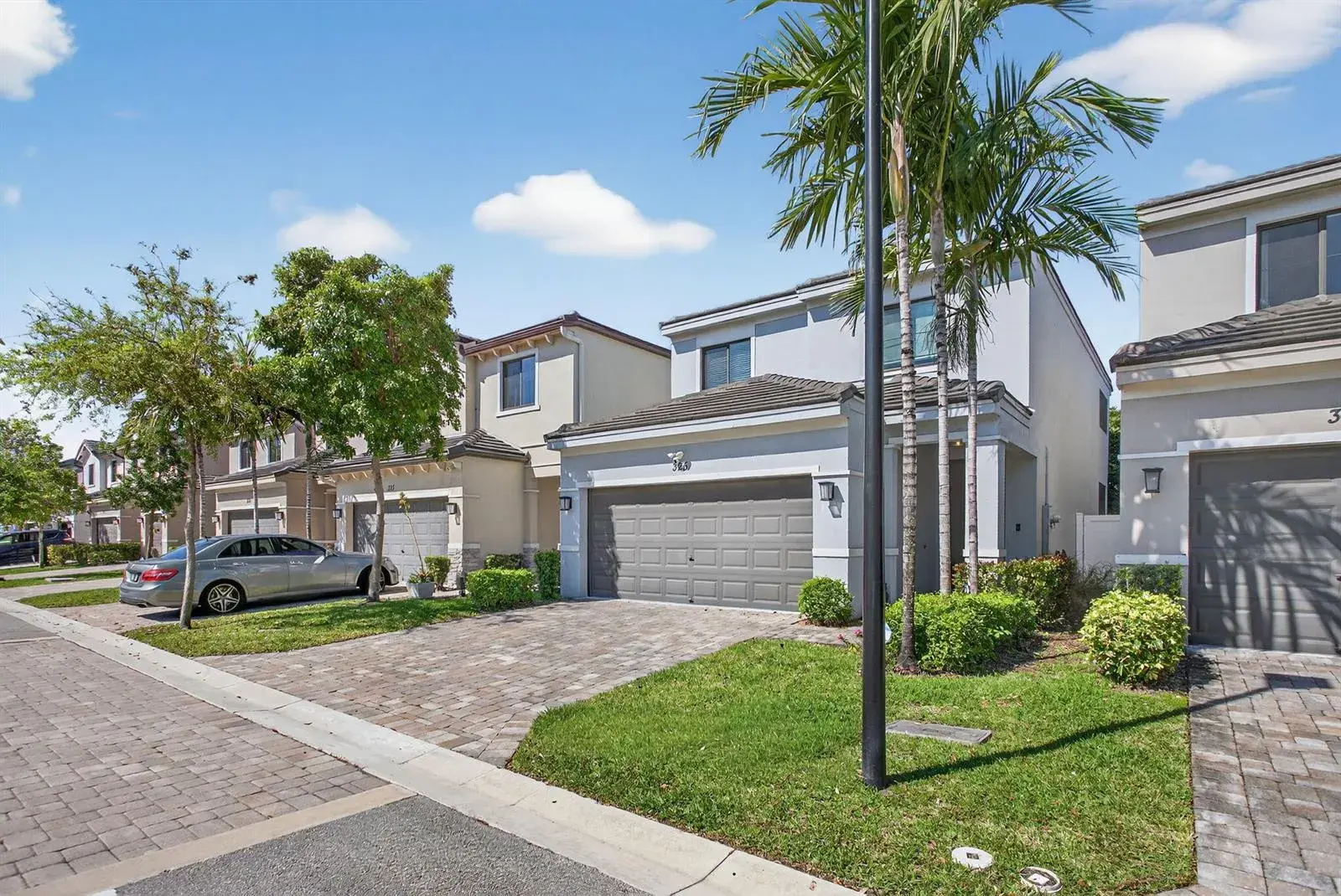 325 NW 33rd Lane, Pompano Beach FL 33069