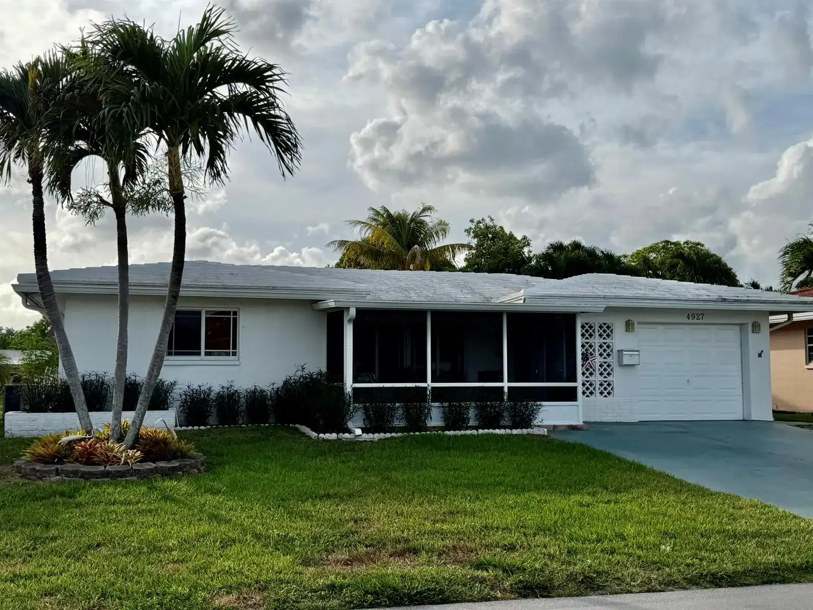 4927 NW 47th Terrace, Tamarac FL 33319