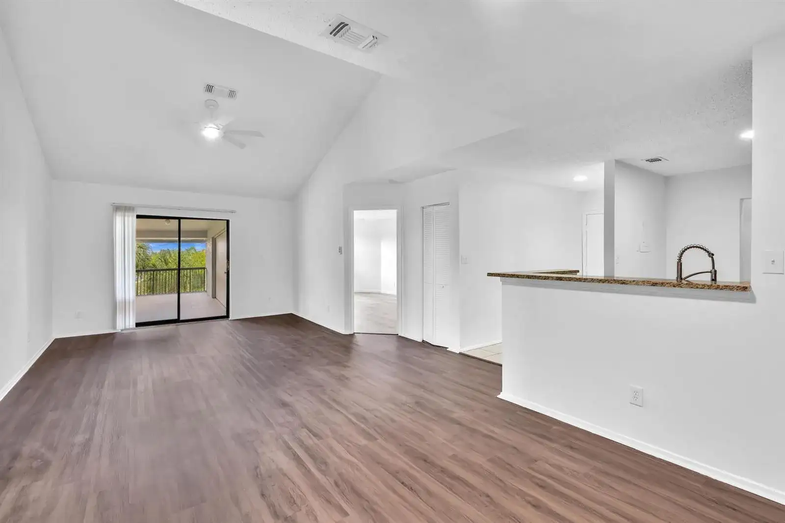11225 W Atlantic Boulevard # 306, Coral Springs FL 33071 photo 5