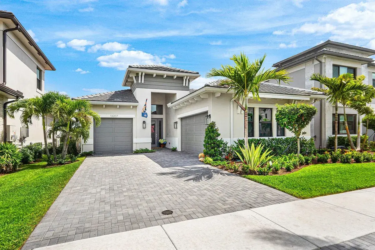 13207 Feathering Way, Palm Beach Gardens FL 33412