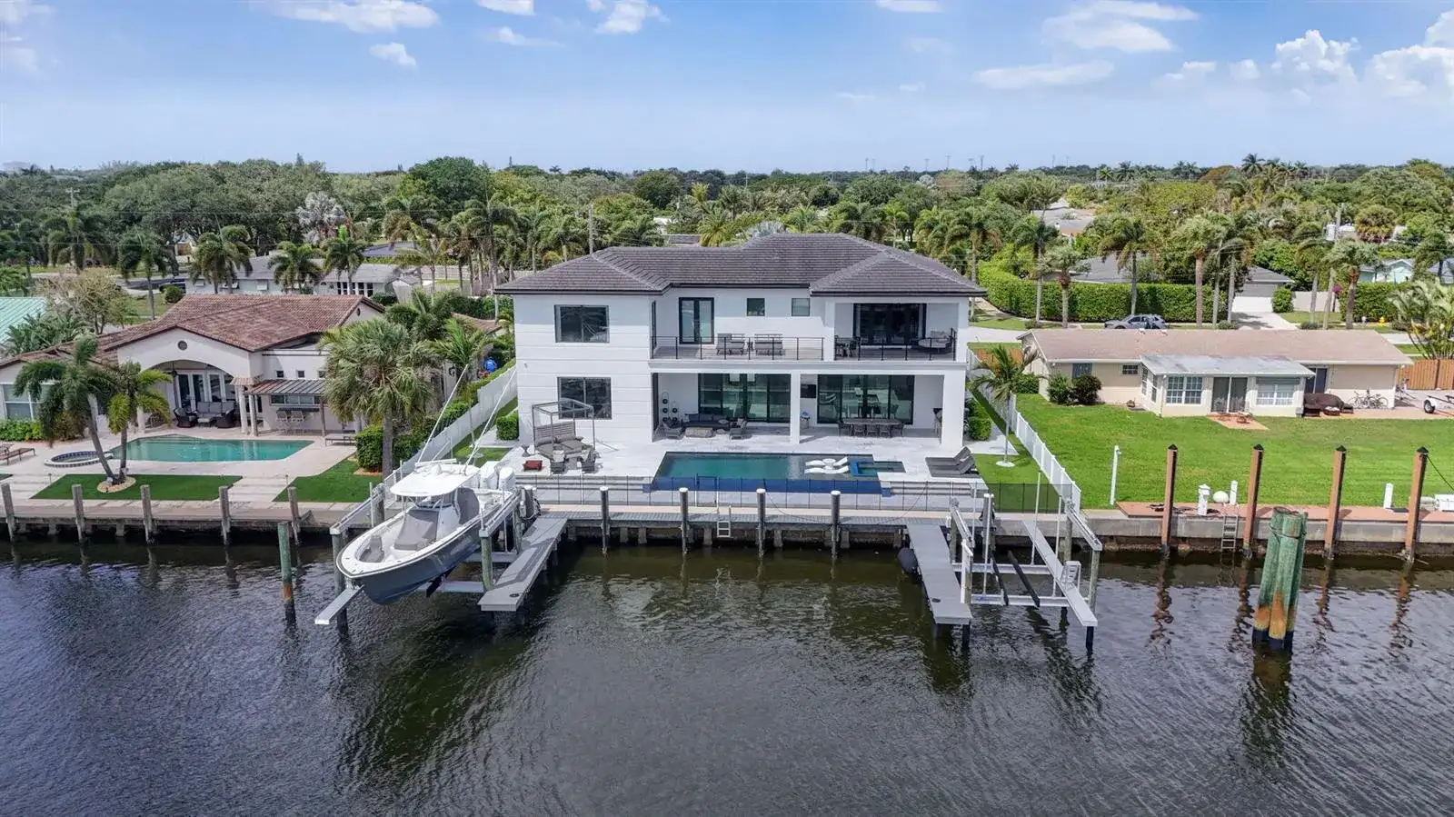 824 Shore Drive, North Palm Beach FL 33408 photo 4