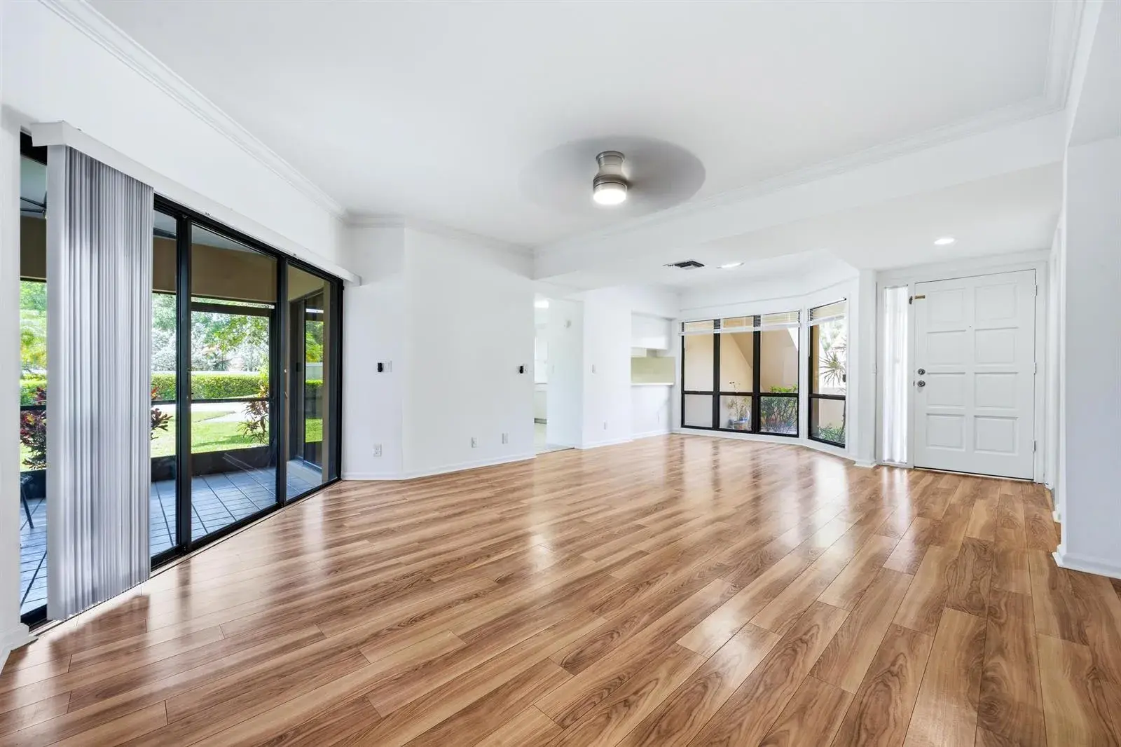 101 Waterview Drive, Palm Beach Gardens FL 33418