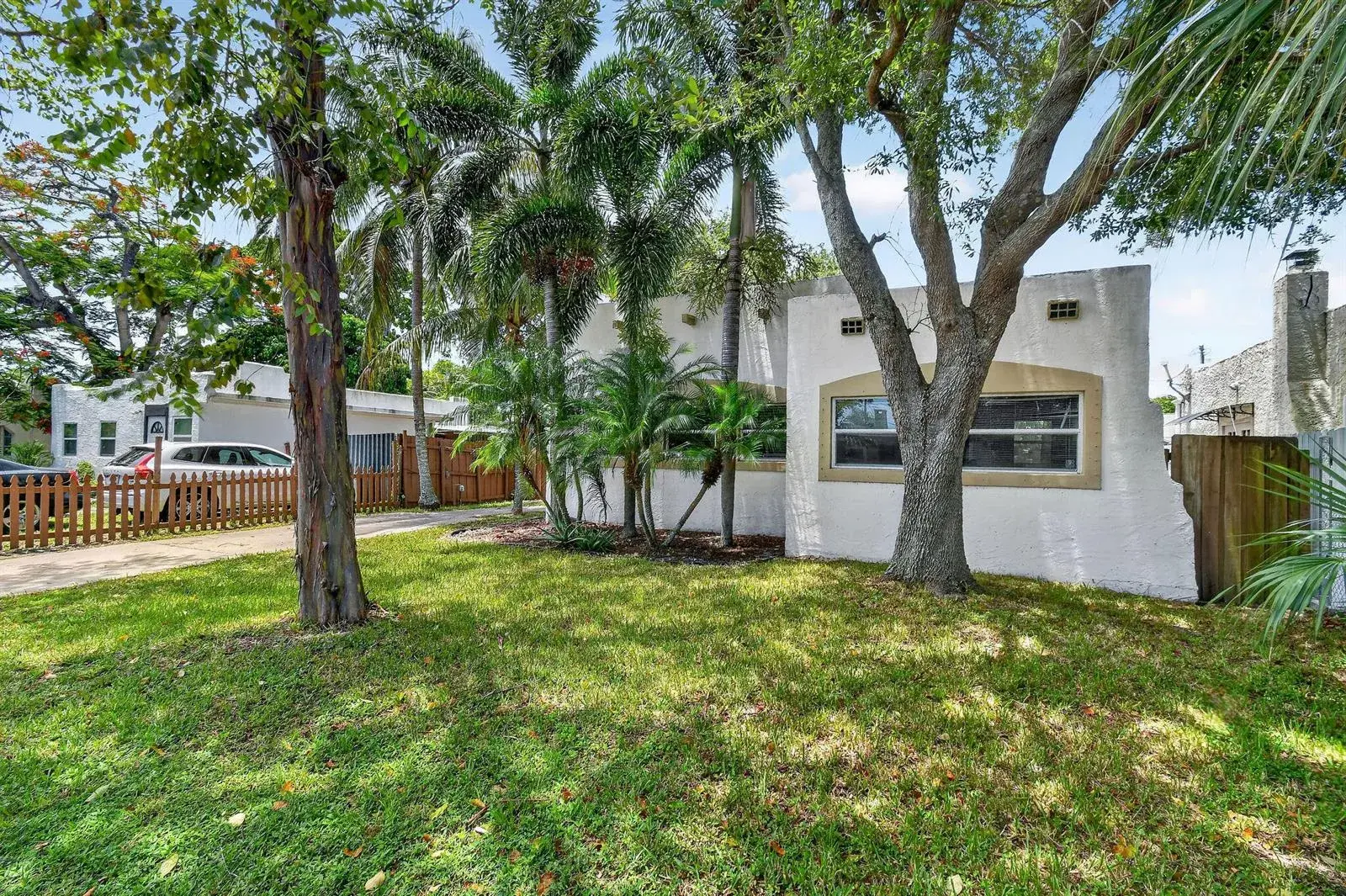 1005 Selkirk Street, West Palm Beach FL 33405