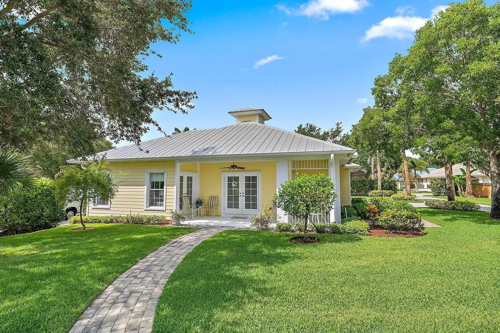 19043 SE Jupiter River Drive, Jupiter FL 33458