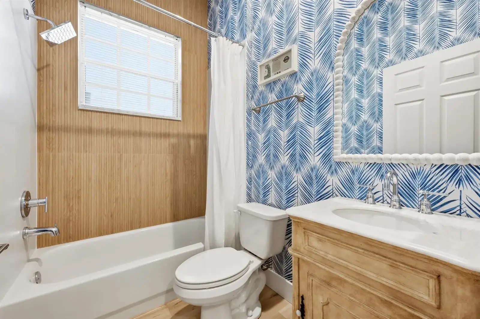 2 Monterey Pointe Drive, Palm Beach Gardens FL 33418 photo 5