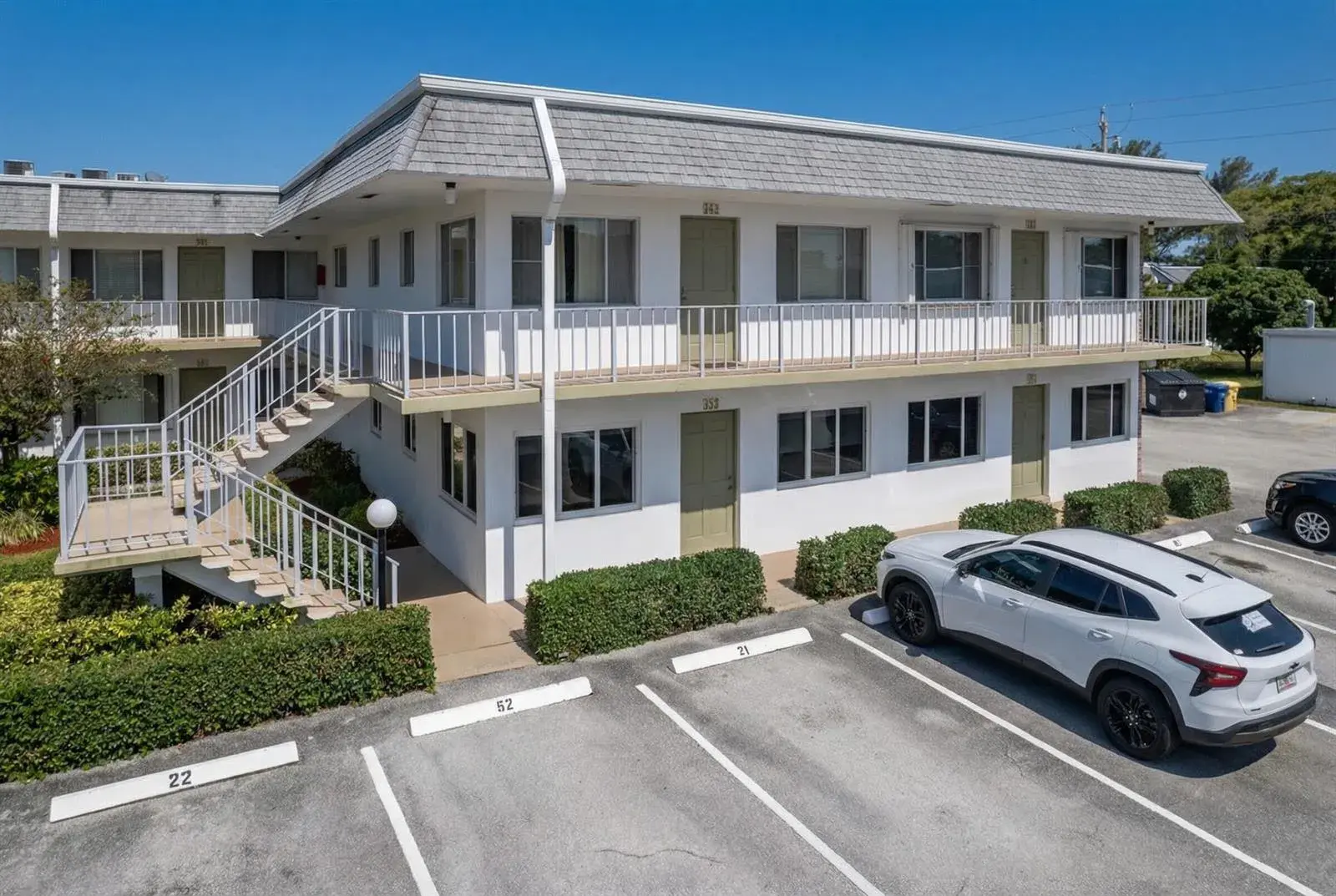 2920 Cynthia Lane # 202, FL 33461
