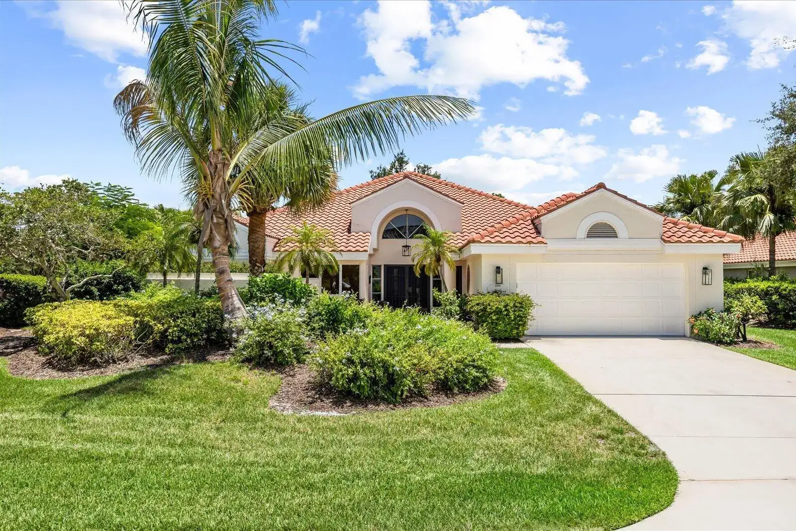 2001 NW Laurel Oak Lane, Palm City FL 34990 photo 2
