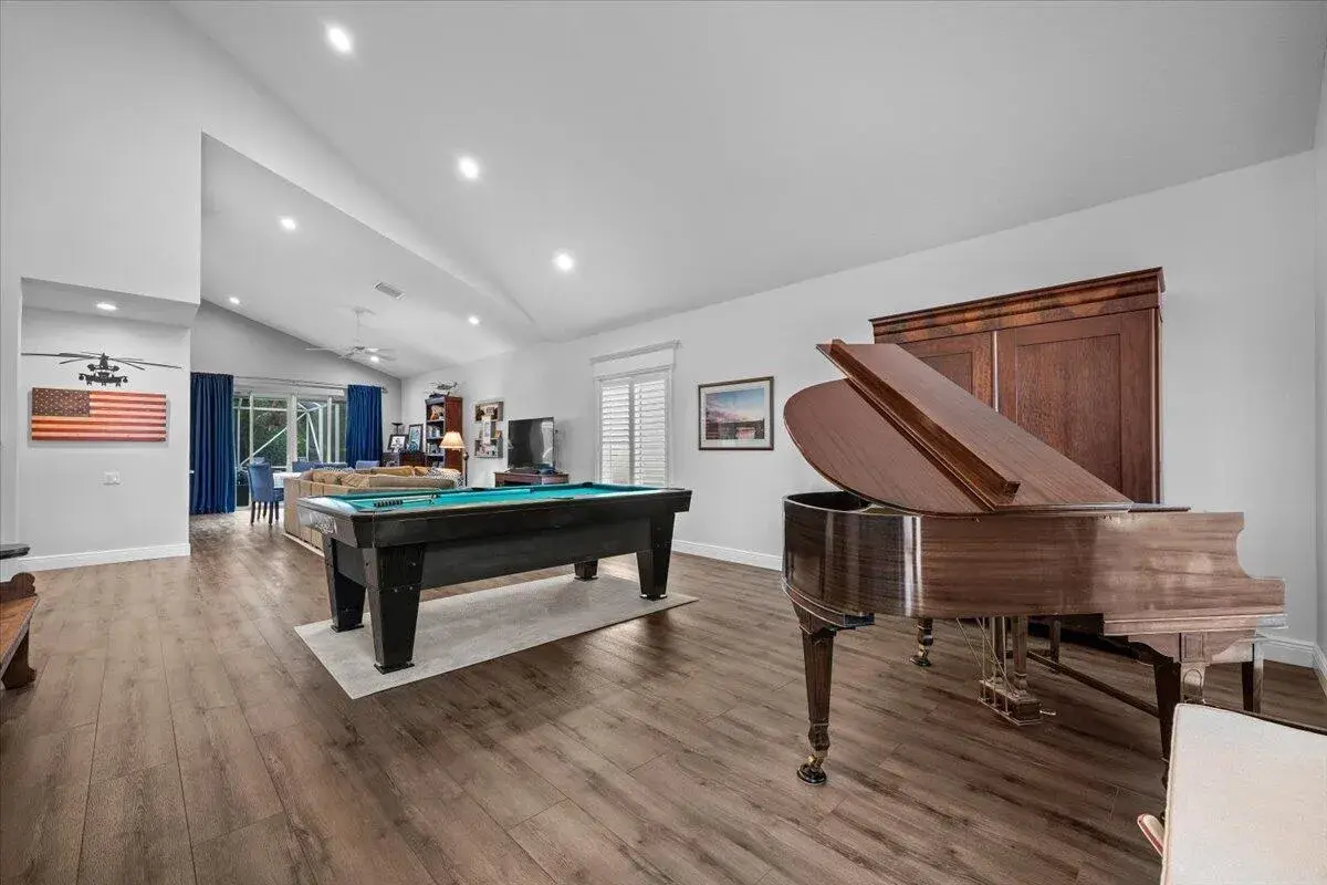 83 Satinwood Lane, Palm Beach Gardens FL 33410