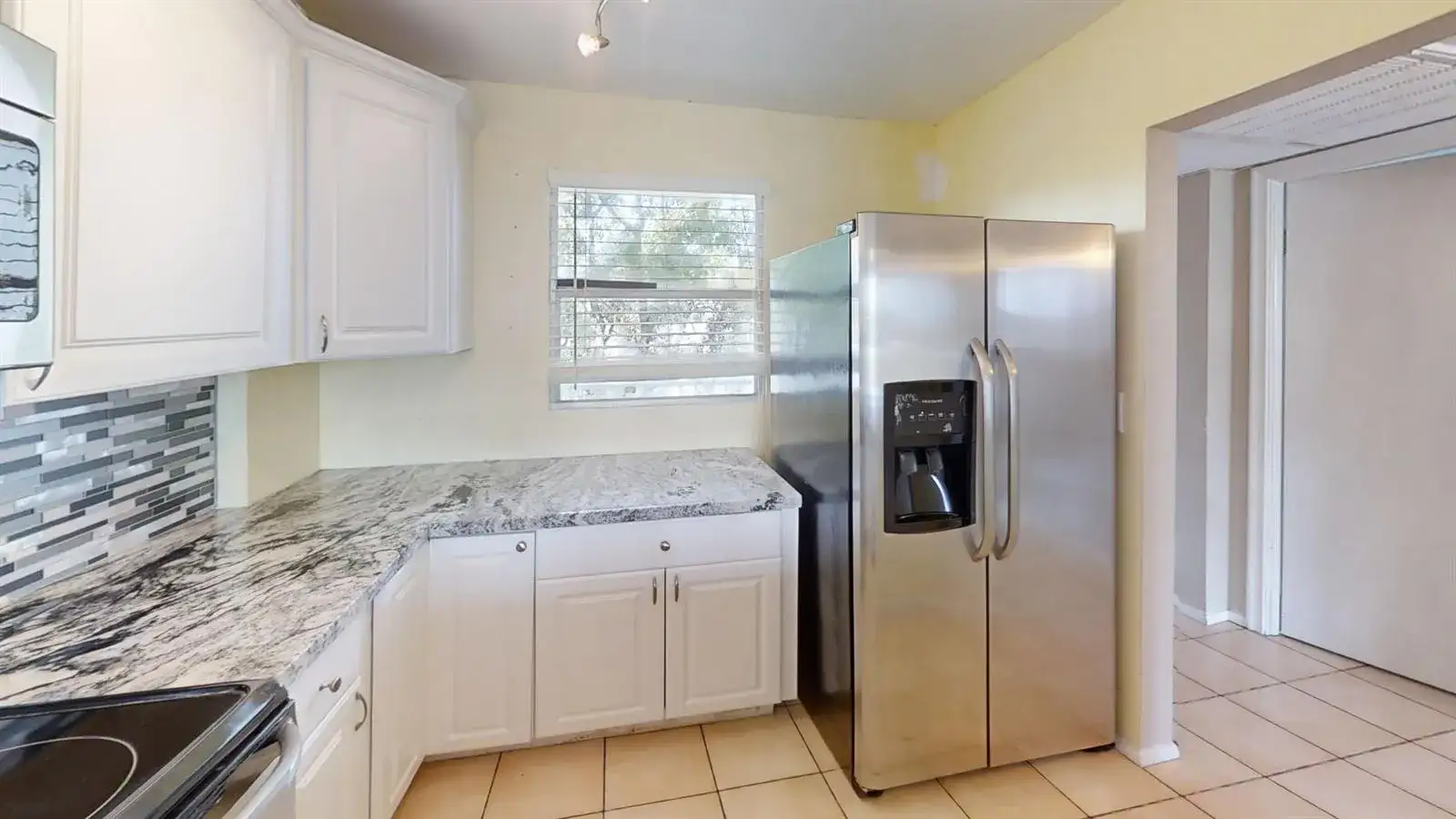 108 Royal Park Drive Unit 4E, Oakland Park FL 33309 photo 2