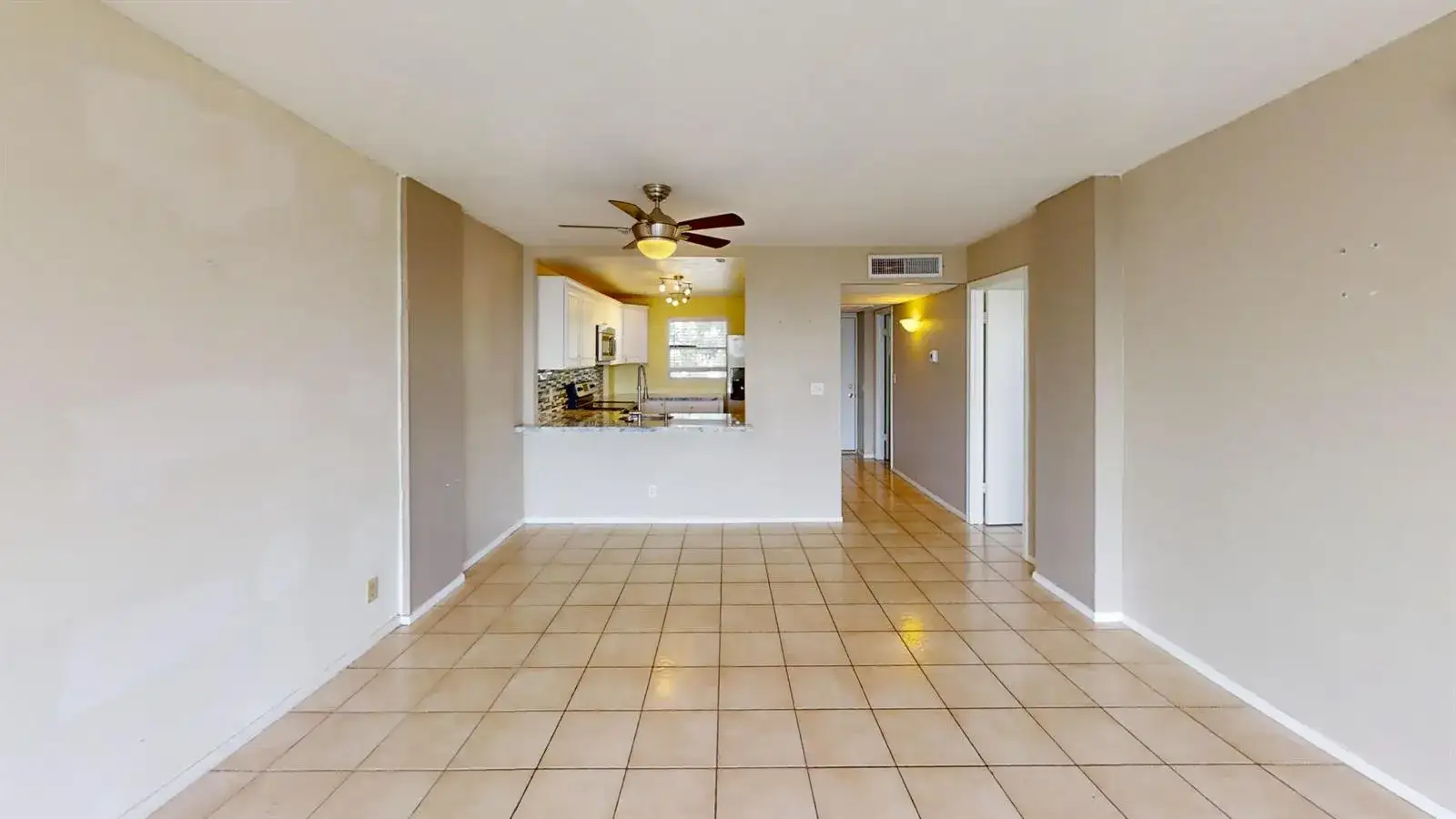 108 Royal Park Drive Unit 4E, Oakland Park FL 33309 photo 4