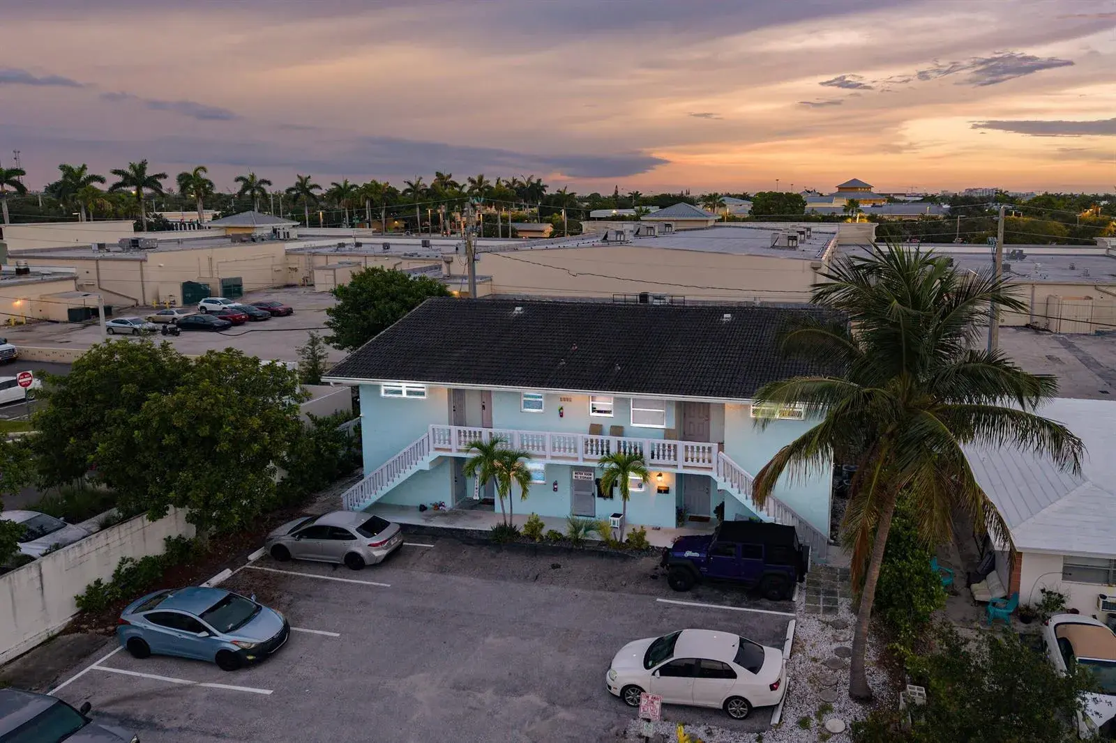 1001 SE 3rd Street, Deerfield Beach FL 33441