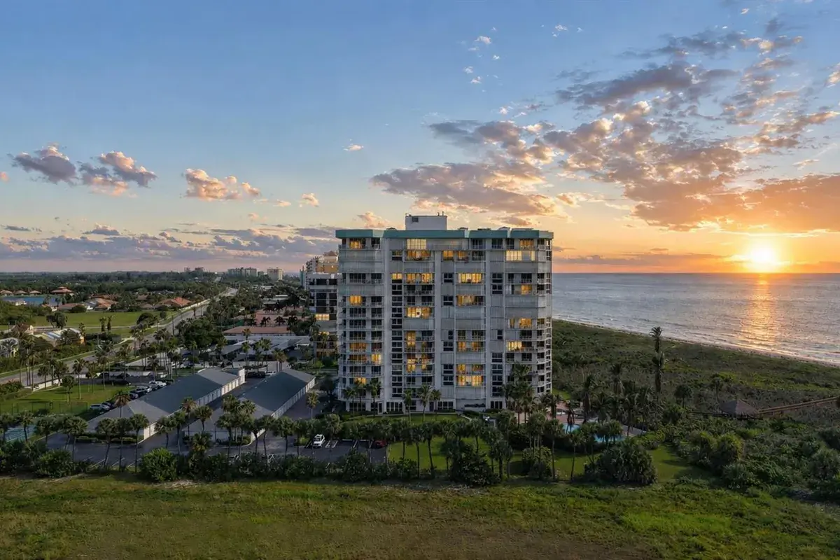 2700 N Hwy A1a # 207, Hutchinson Island FL 34949