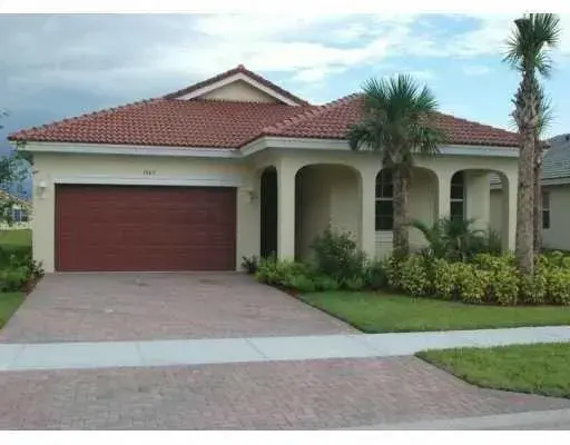 1807 SW Jamesport Drive, Port St. Lucie FL 34953