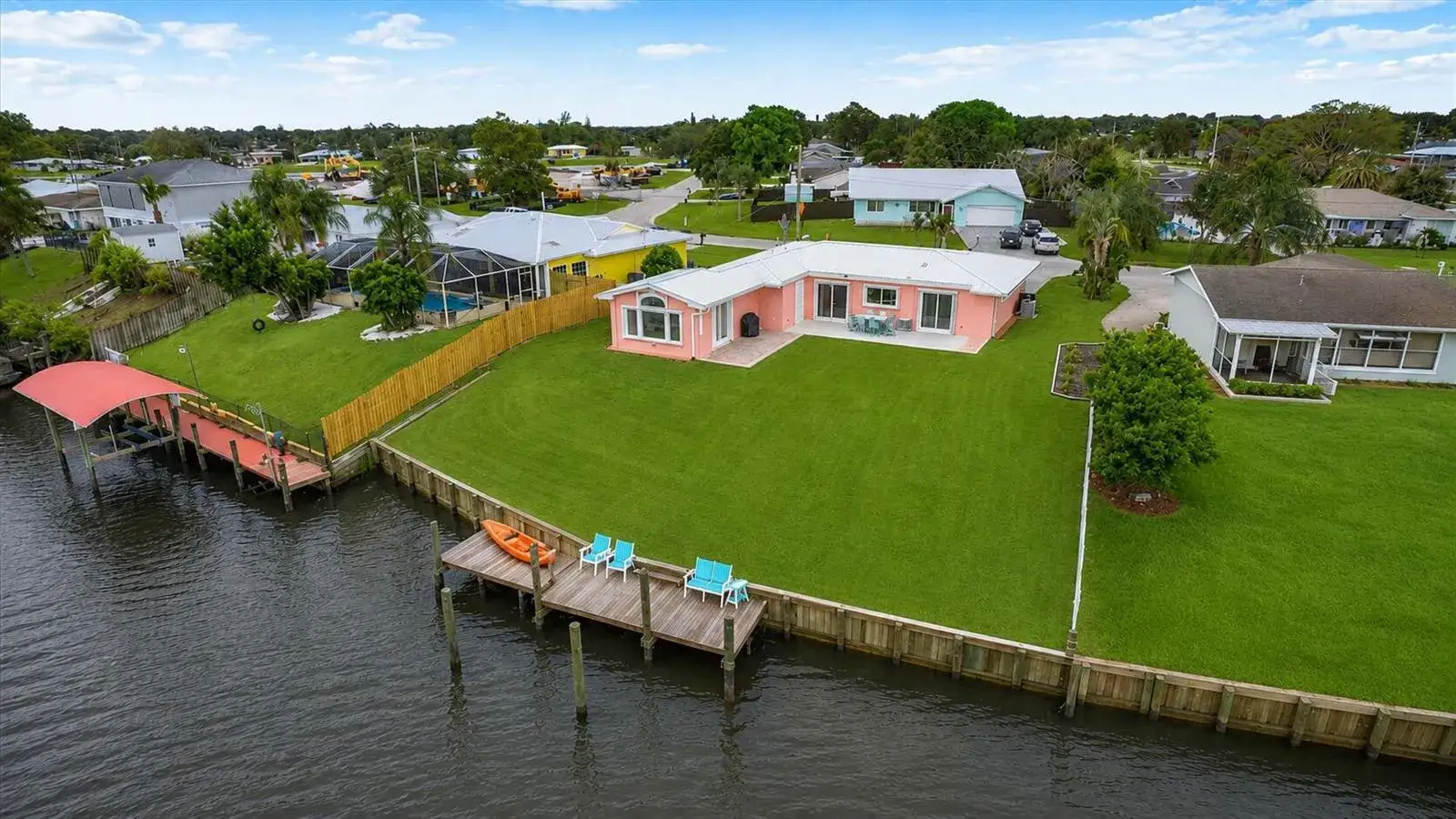 611 SE Harborview Drive, Port St. Lucie FL 34983