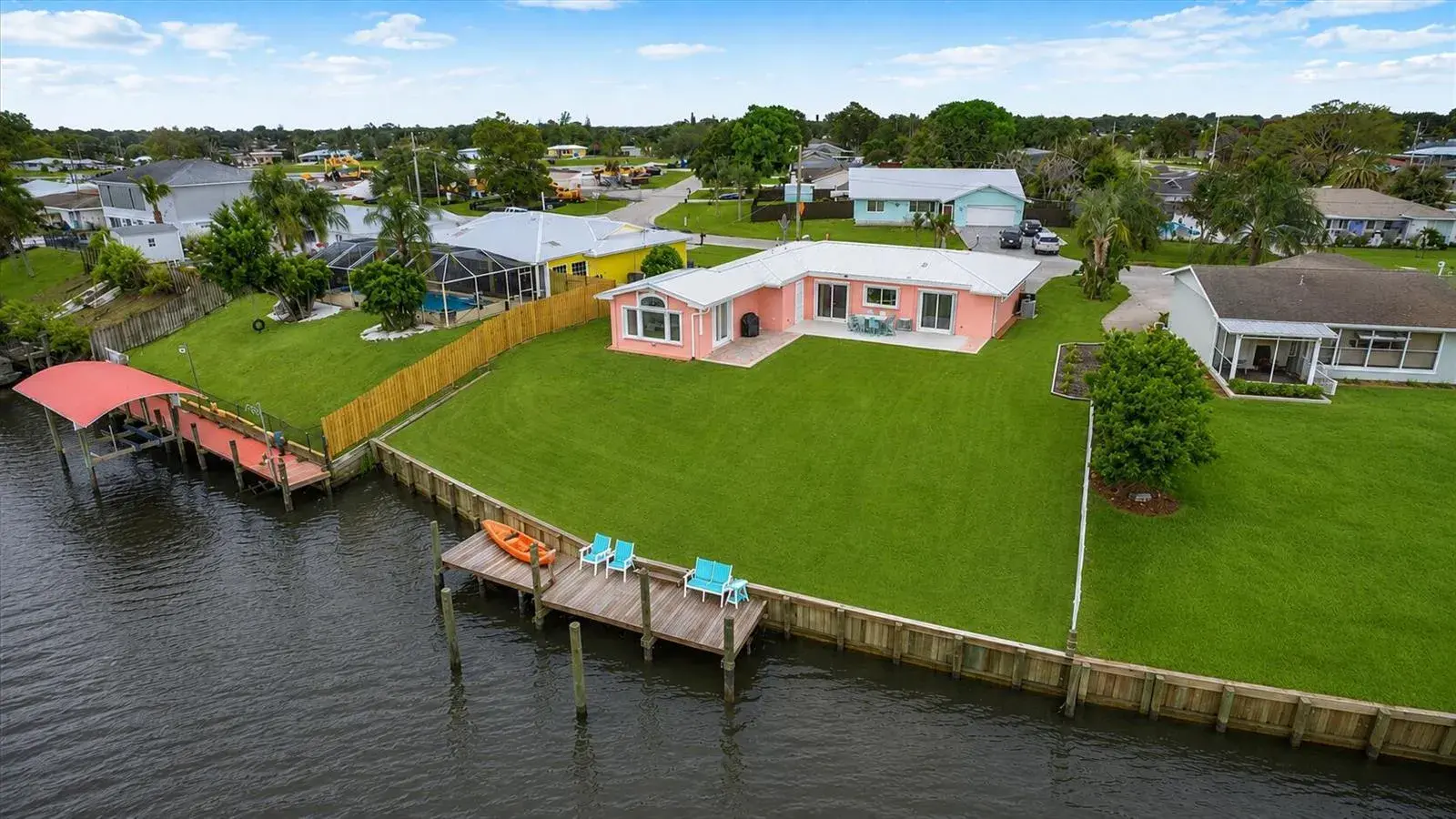 611 SE Harborview Drive, Port St. Lucie FL 34983