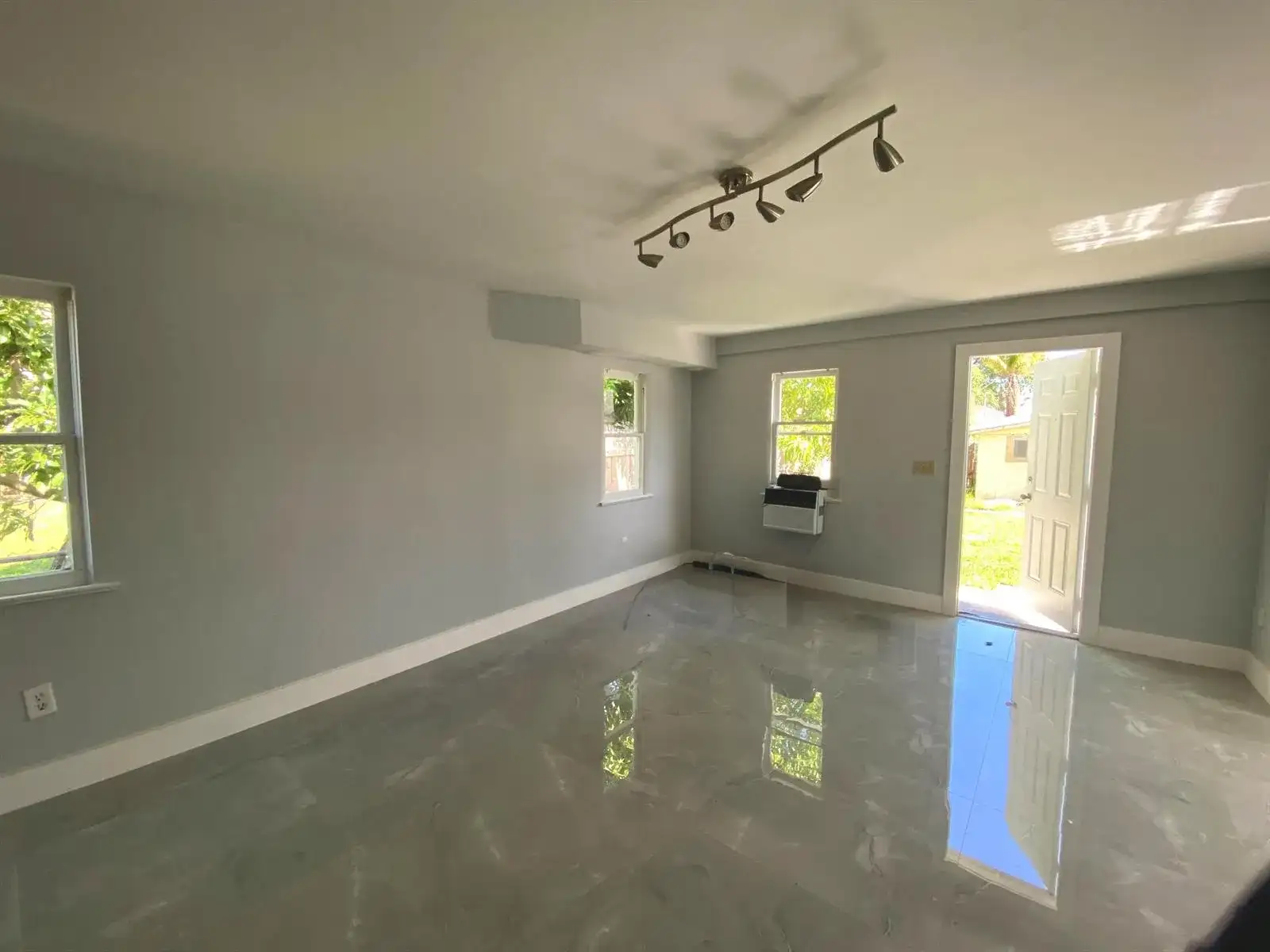 2231 Wilson Street # 2, Hollywood FL 33020 photo 4