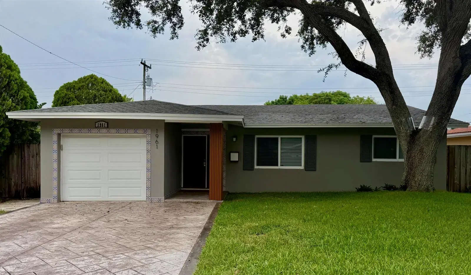 1961 NW 43rd Court, Oakland Park FL 33309