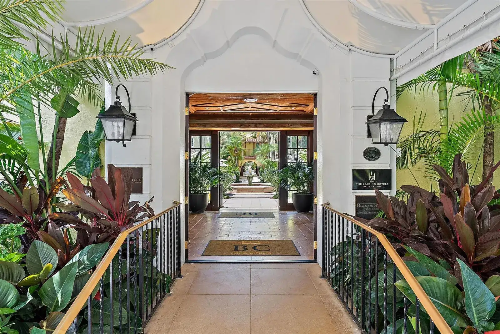 301 Australian Avenue # 305, Palm Beach FL 33480 photo 3