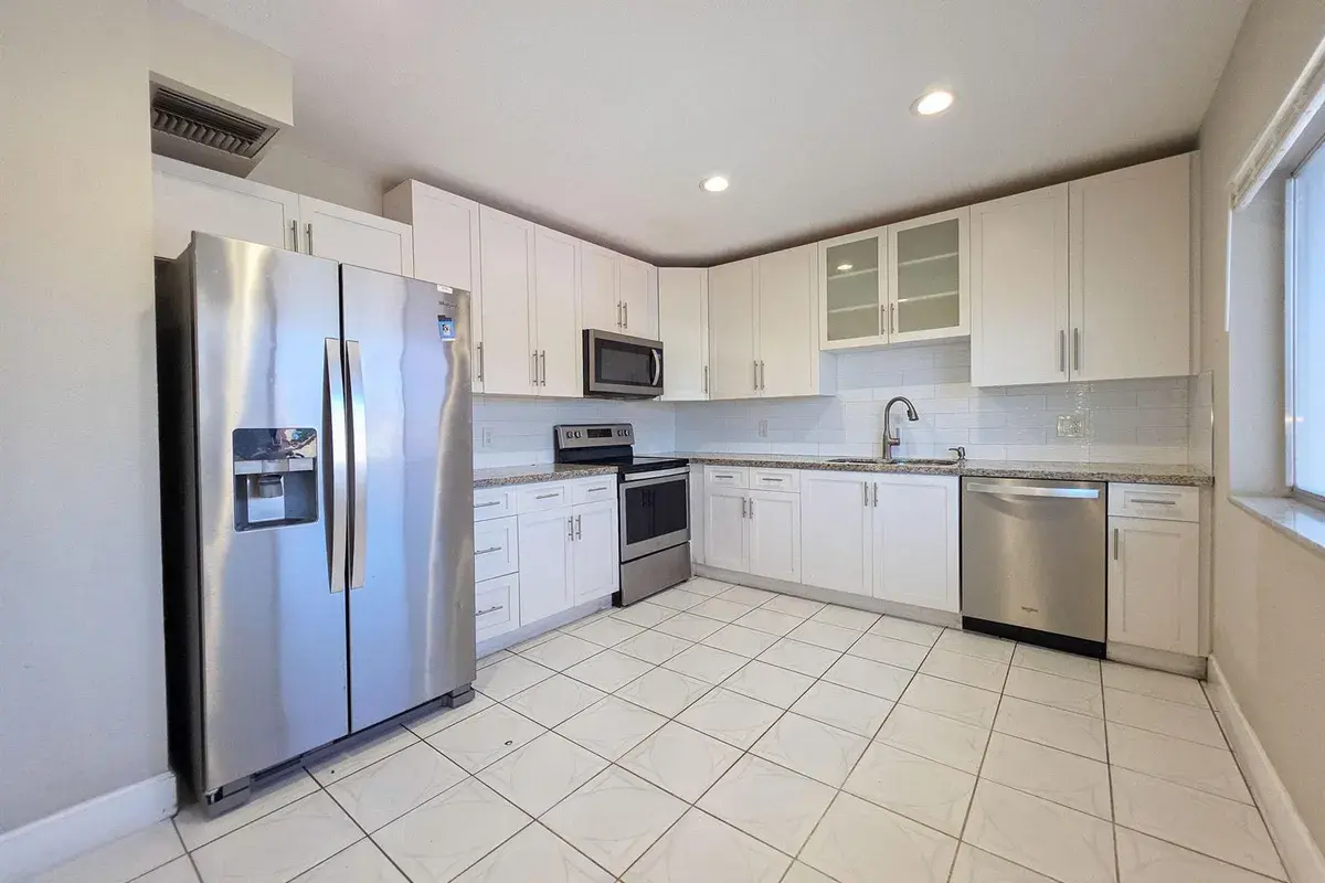 6289 Lear Drive # 203, Lake Worth FL 33462