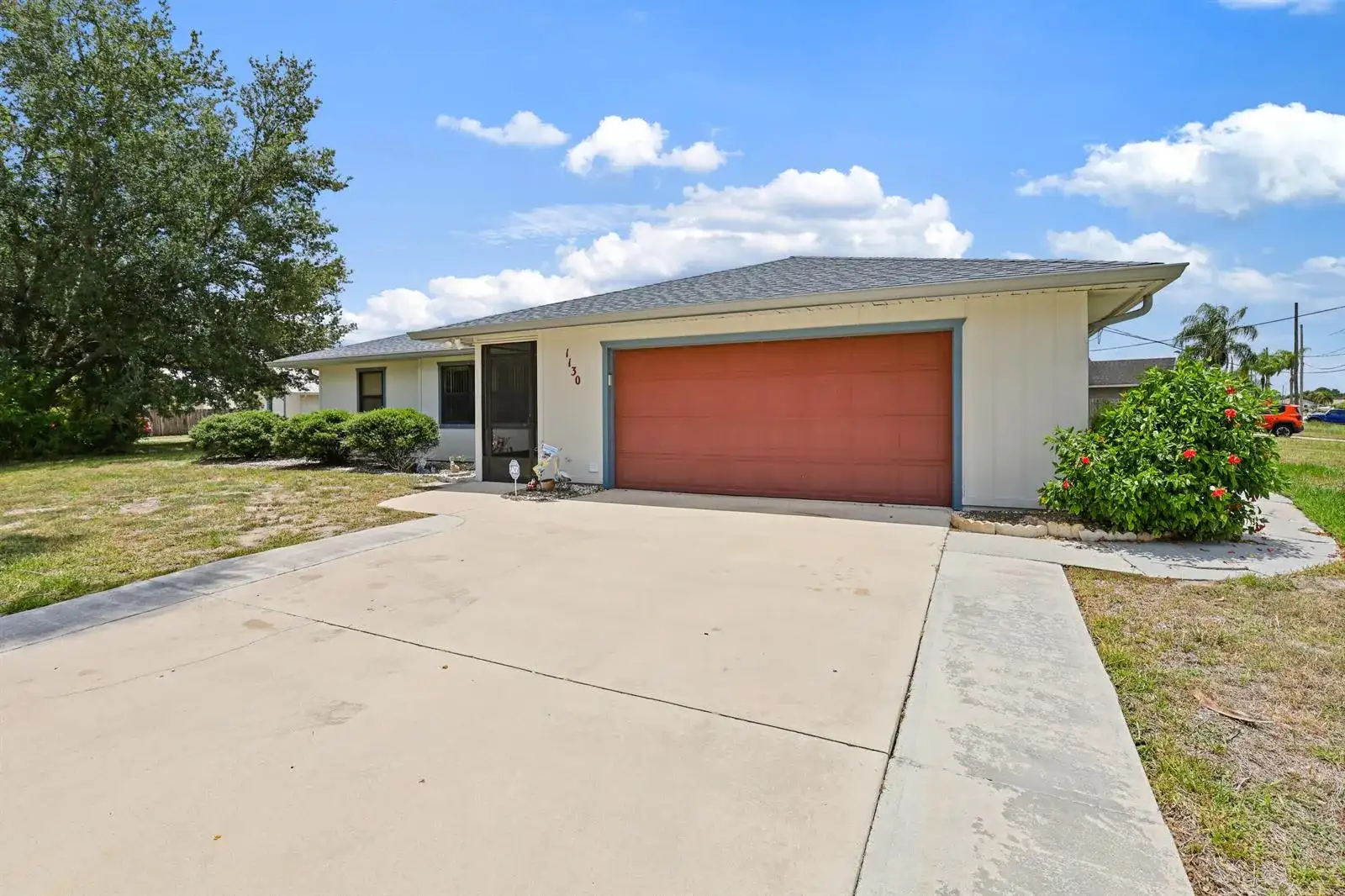 1130 SW Alcantarra Boulevard, Port St. Lucie FL 34953 photo 4