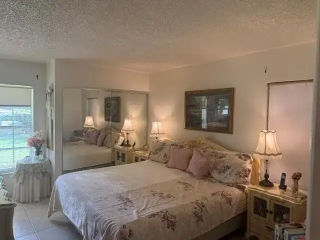 542 FRANCONIA Circle, Lake Worth FL 33467 photo 5