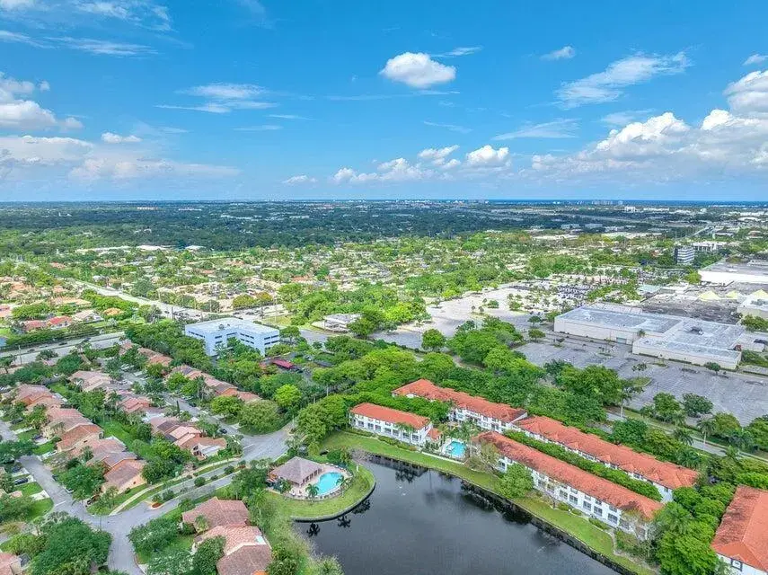 20889 Saint Andrews Boulevard, Boca Raton FL 33433