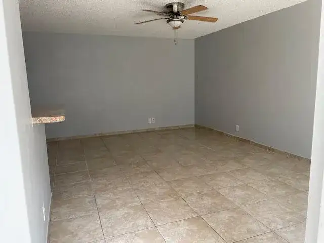 8 Crossings Circle # A, Boynton Beach FL 33435 photo 5