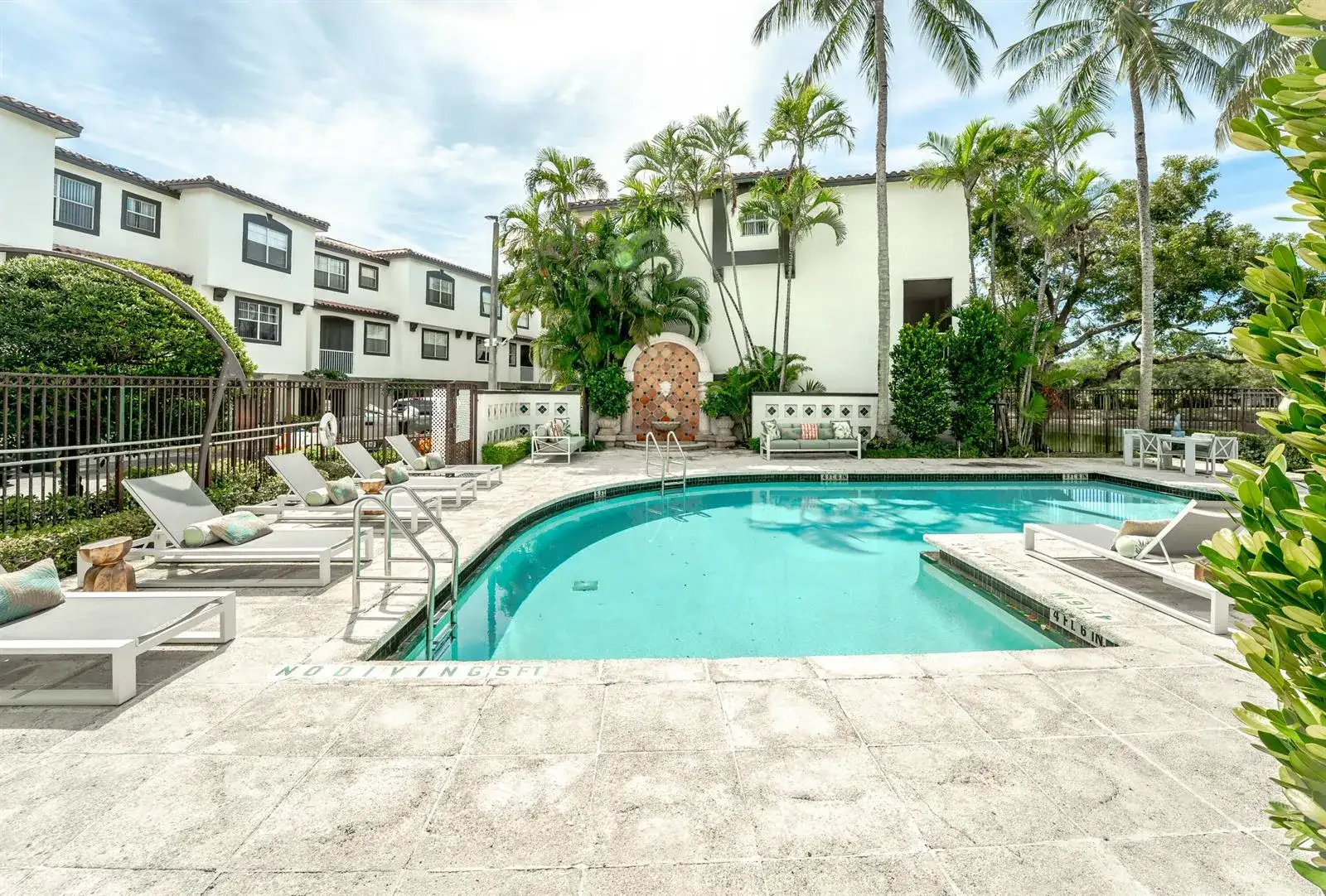 20889 Saint Andrews Boulevard, Boca Raton FL 33433 photo 2