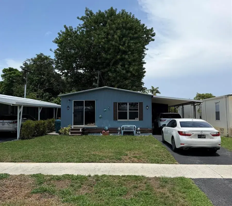 5230 SW 29th Terrace, Dania Beach FL 33312