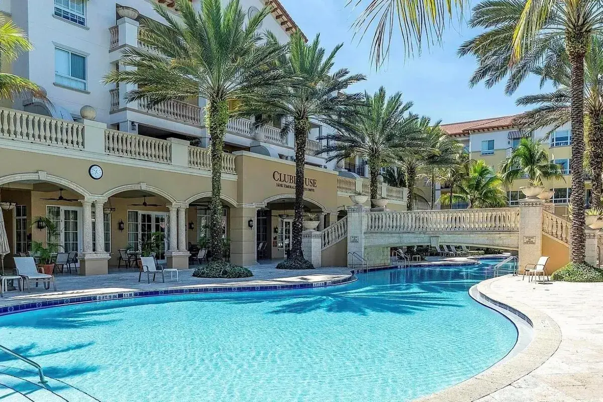 16102 Emerald Estates Drive # 108, Weston FL 33331