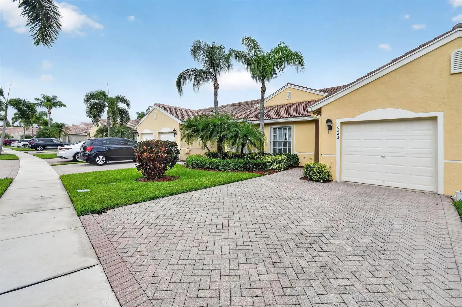 9442 Bridgeport Drive, West Palm Beach FL 33411 photo 4