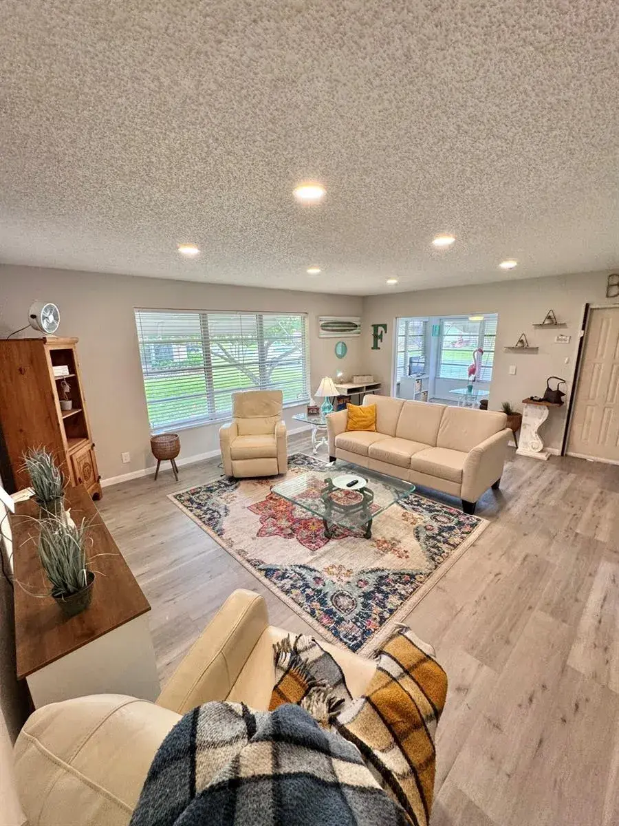 1342 High Point Way SE # D, Delray Beach FL 33445