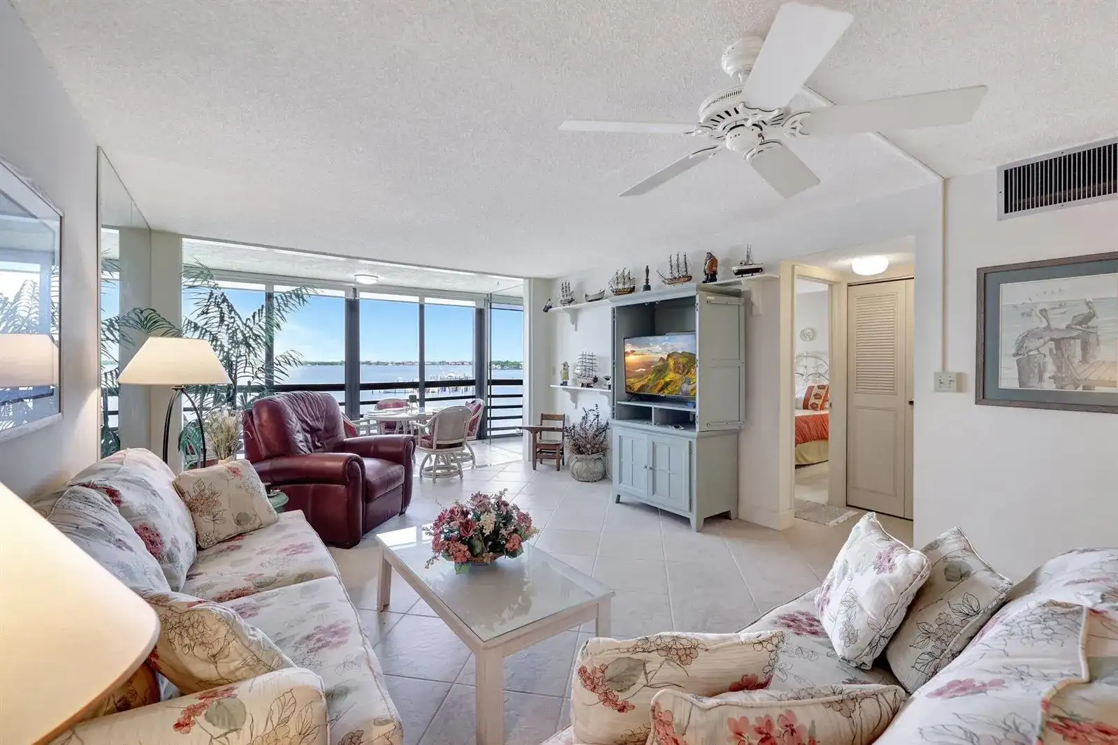 1950 SW Palm City Road # 304, Stuart FL 34994 photo 4