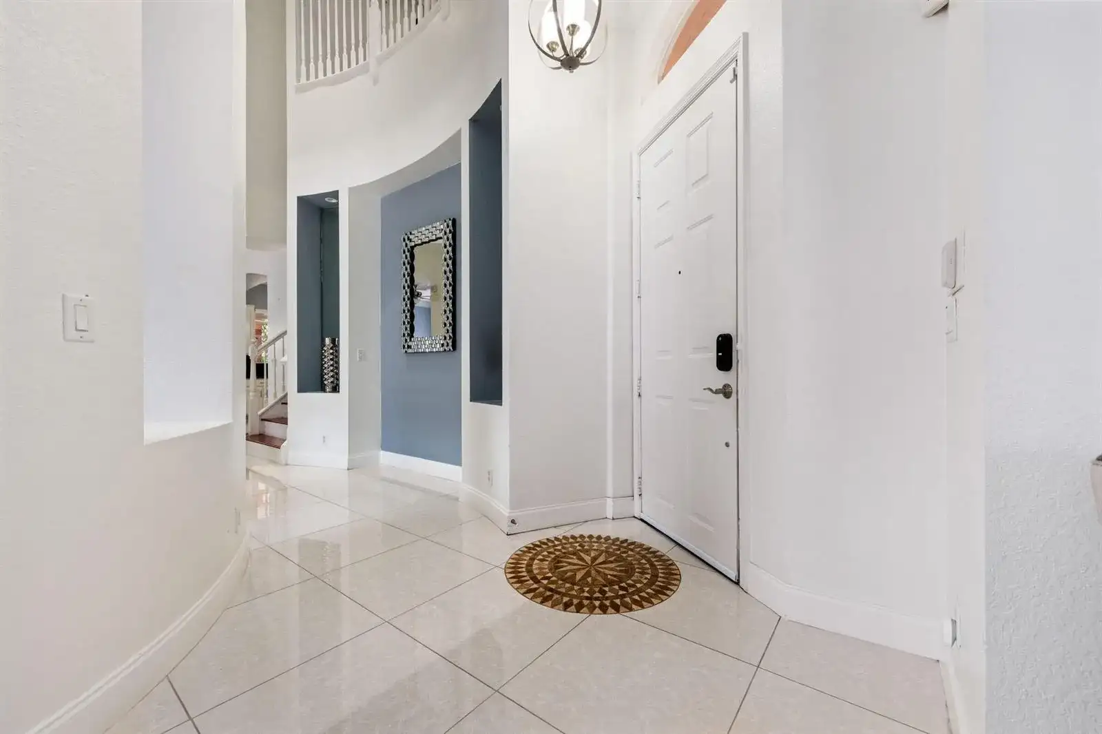 658 Cresta Circle, West Palm Beach FL 33413 photo 4