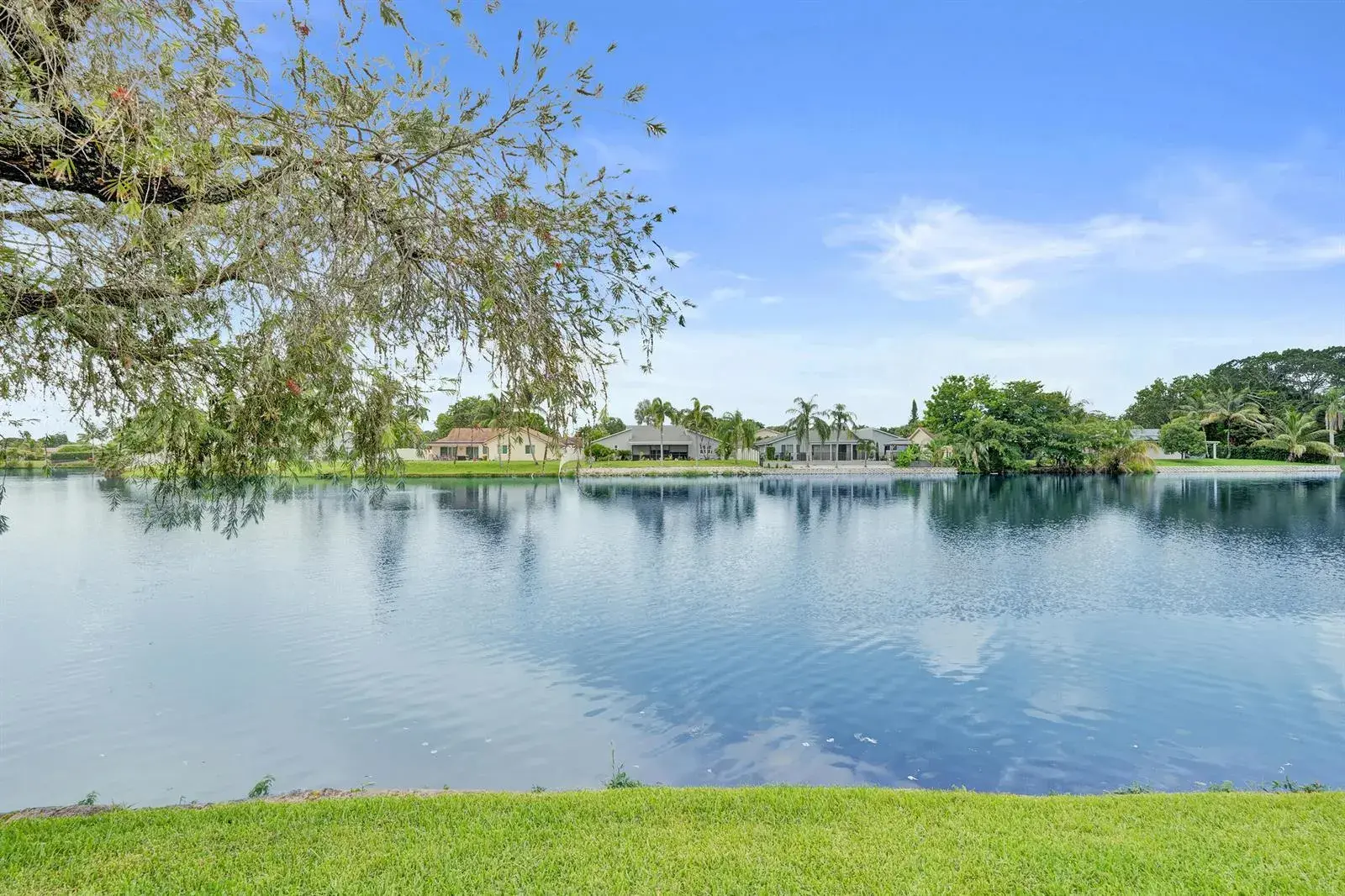 1122 NW 79th Drive, Plantation FL 33322